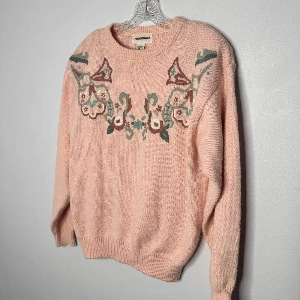Vintage Alfred Dunner sweater with embroidery size large